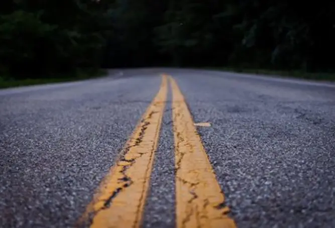 bitumen and asphalt. difference between asphalt and bitumen