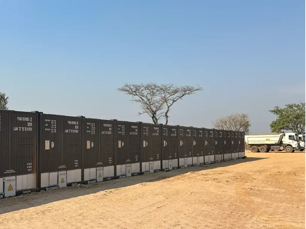 Angola tanks row 1